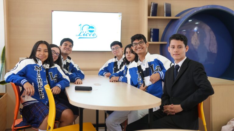 Inauguración del Centro de Recursos del Aprendizaje en el Liceo Salvadoreño