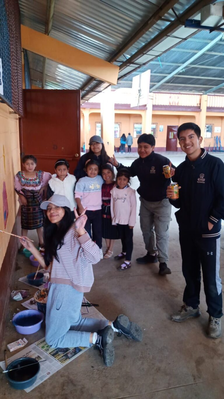 ITECK: jóvenes que siembran esperanza en Chichicastenango